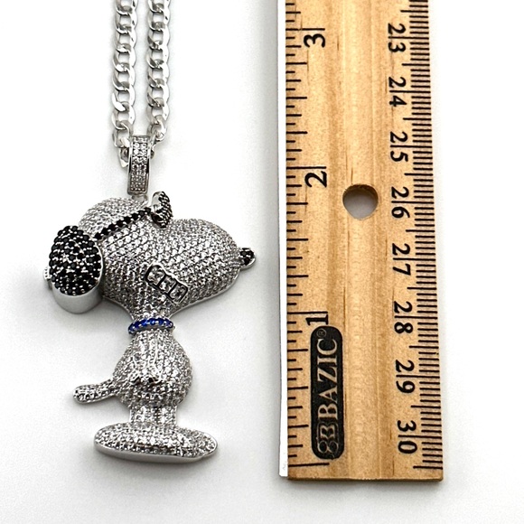 Iced Out 925 Solid Sterling Silver Round Cut 3D Snoopy Pendant Necklace - Picture 3 of 9